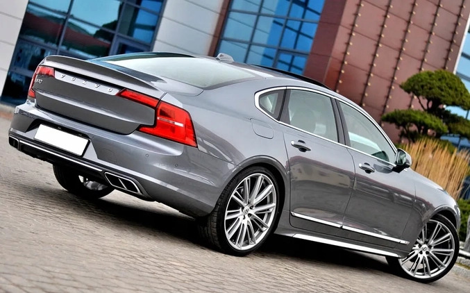 Volvo S90 cena 109900 przebieg: 180000, rok produkcji 2017 z Płock małe 742